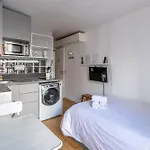 Bed & Breakfast Rooftop Views Cosy 2 Bedroom
