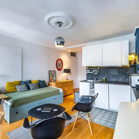 Couette-café Trendy Flat 2 Bedroom With Rooftop Views