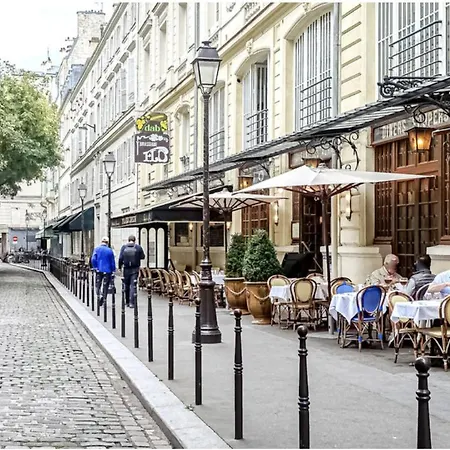 Trendy Flat 2 Bedroom With Rooftop Views * Paris