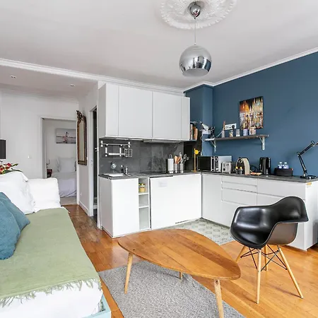 Trendy Flat 2 Bedroom With Rooftop Views 4* Parigi