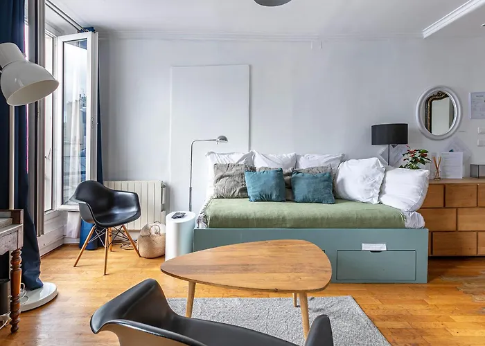 Rooftop Views Cosy 2 Bedroom