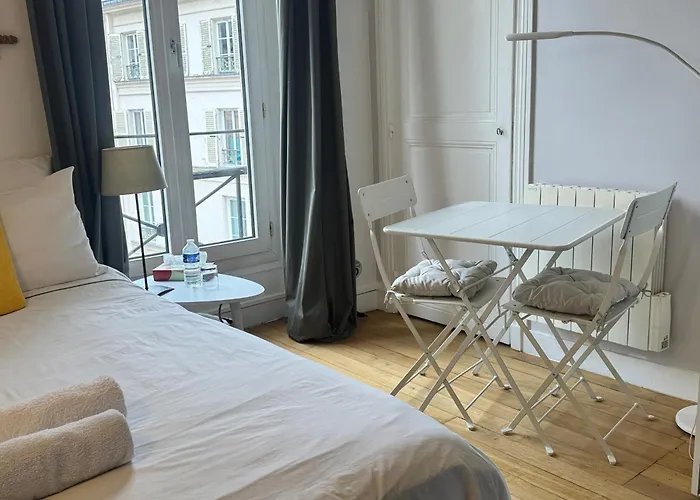 B&B Rooftop Views Cosy 2 Bedroom