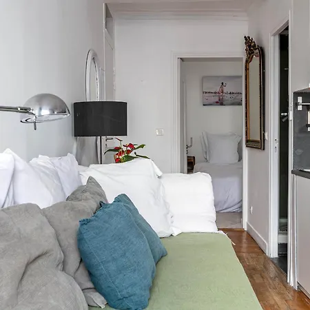 Bed & Breakfast Rooftop Views Cosy 2 Bedroom 4*